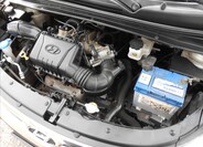 Hyundai i10 12