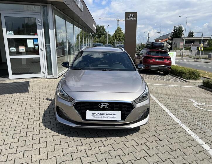 Hyundai i30 8