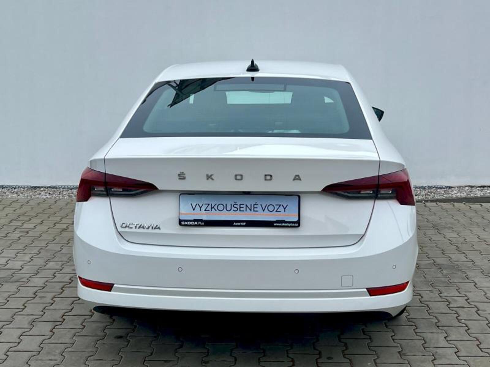 Škoda Octavia 8