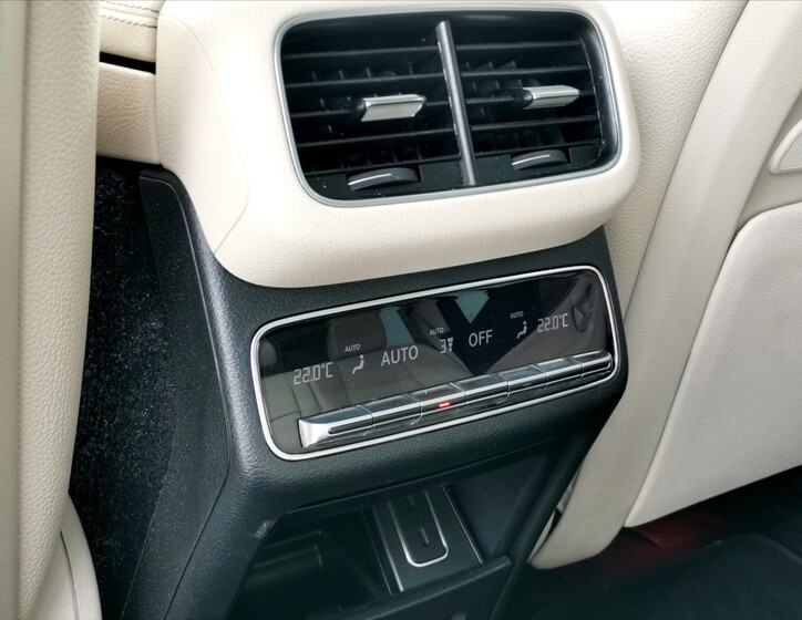 Mercedes-Benz GLS 28