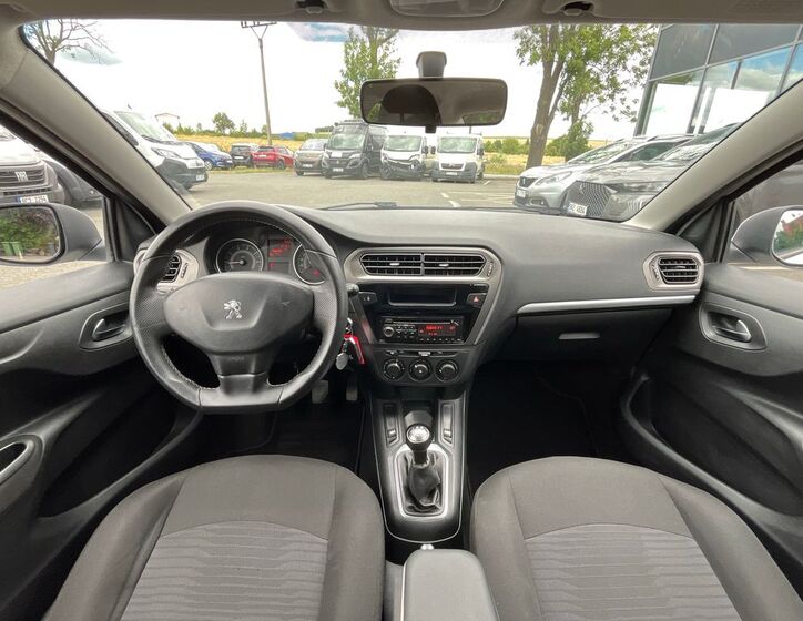 Peugeot 301 3