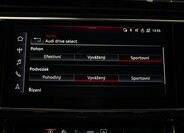 Audi Q8 11