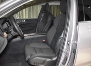 Volvo XC60 13