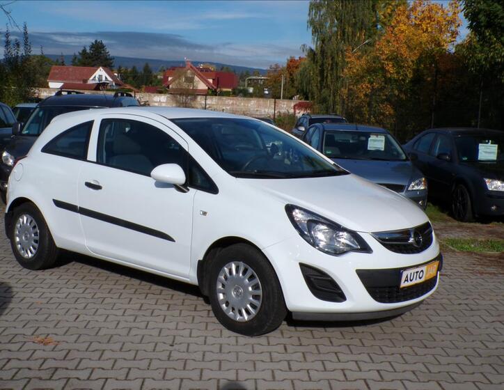 Opel Corsa 1