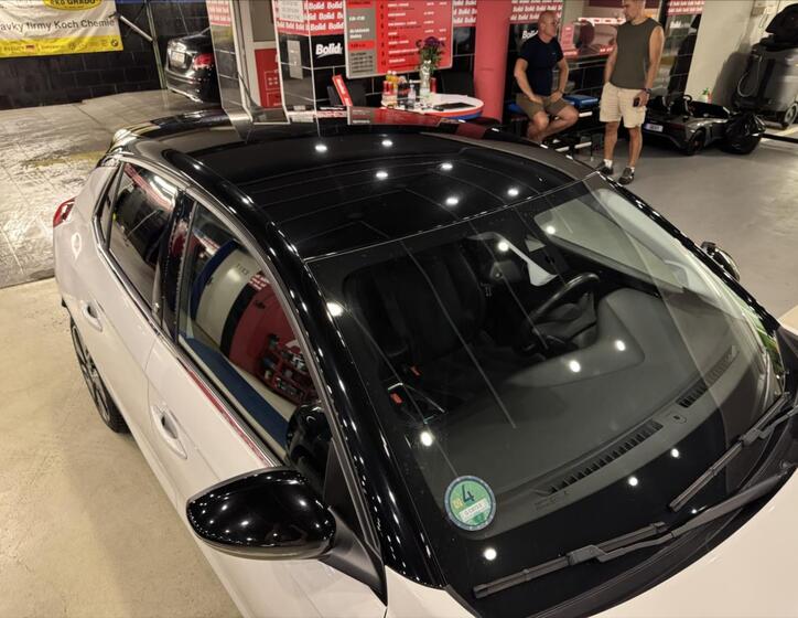 Opel Corsa 11