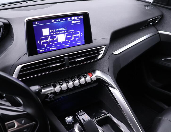 Peugeot 5008 29