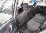 Toyota RAV4 10