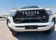 Toyota Hilux 11