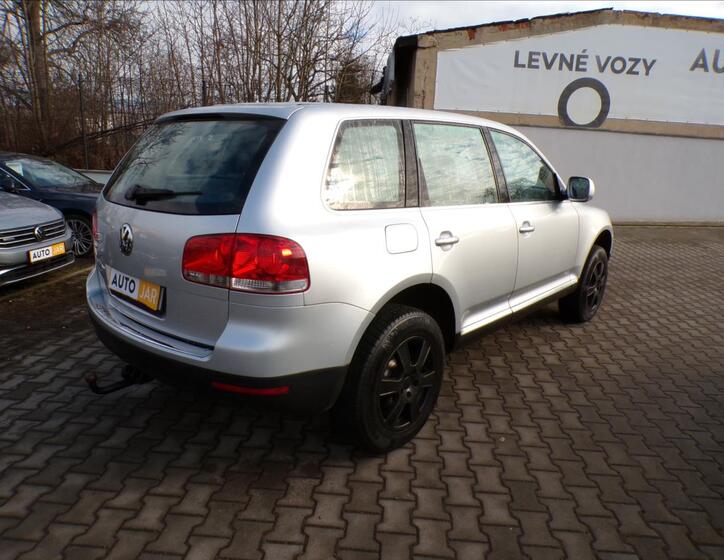 Volkswagen Touareg 5