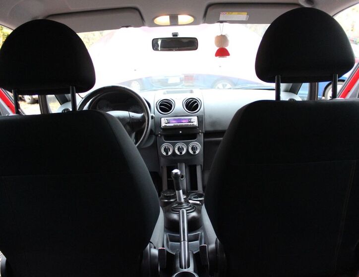 Mitsubishi Colt 23