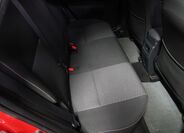 Toyota Auris 12