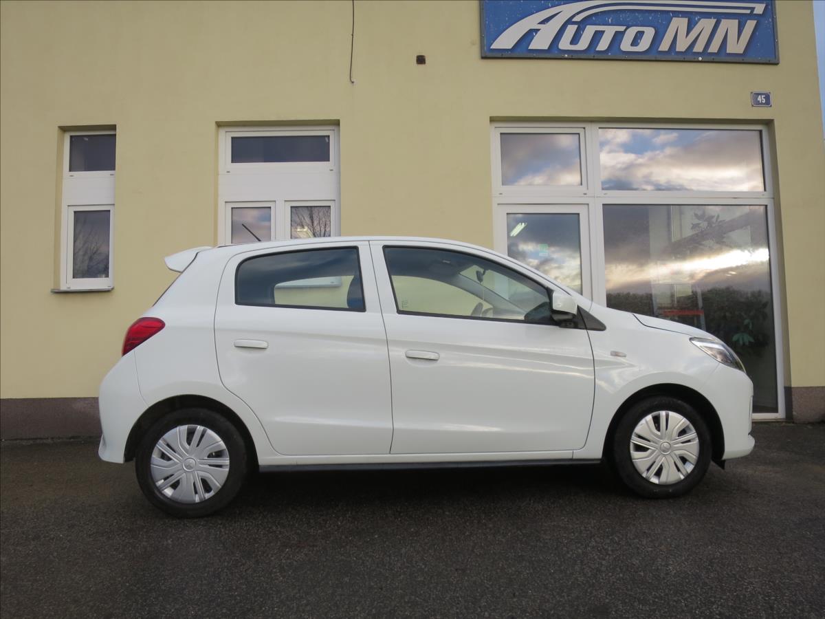 Mitsubishi Space