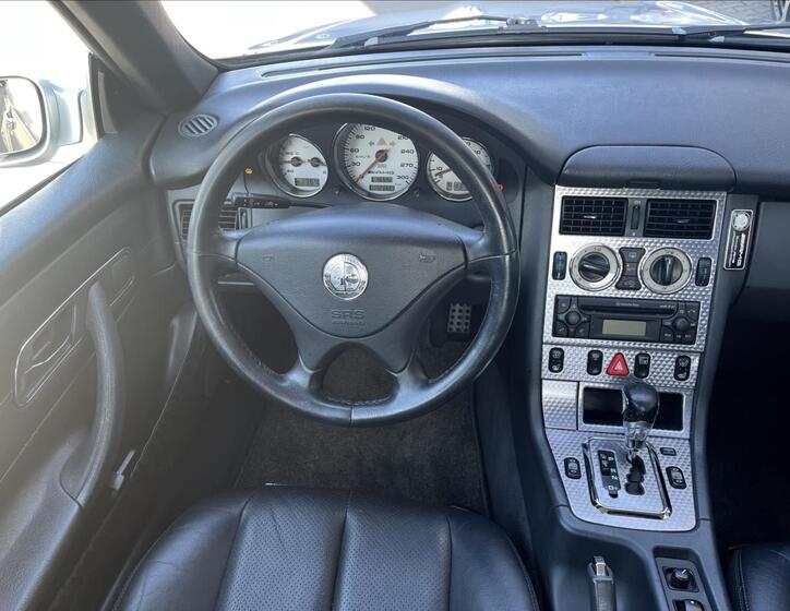 Mercedes-Benz SLK 11