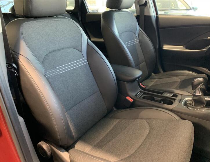 Hyundai i30 46
