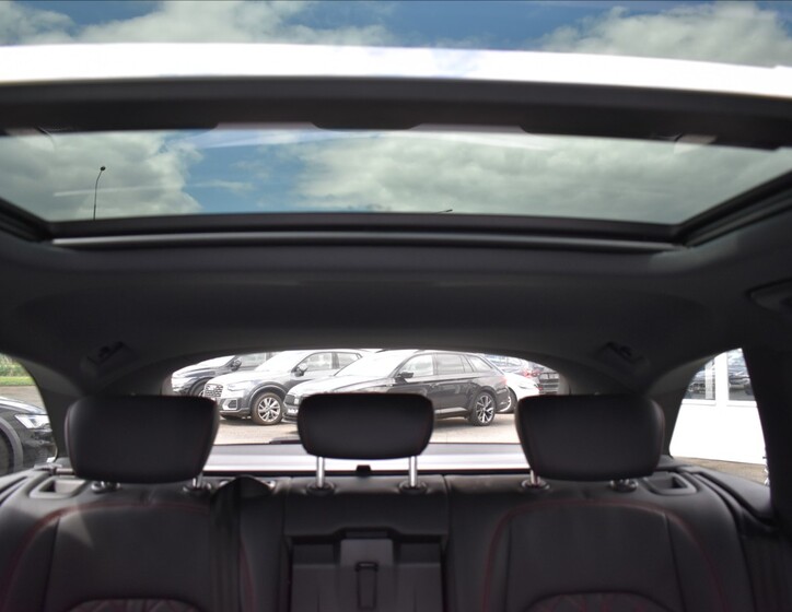 Audi A4 14