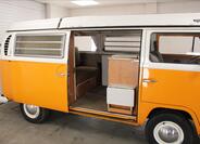 Volkswagen Transporter 22