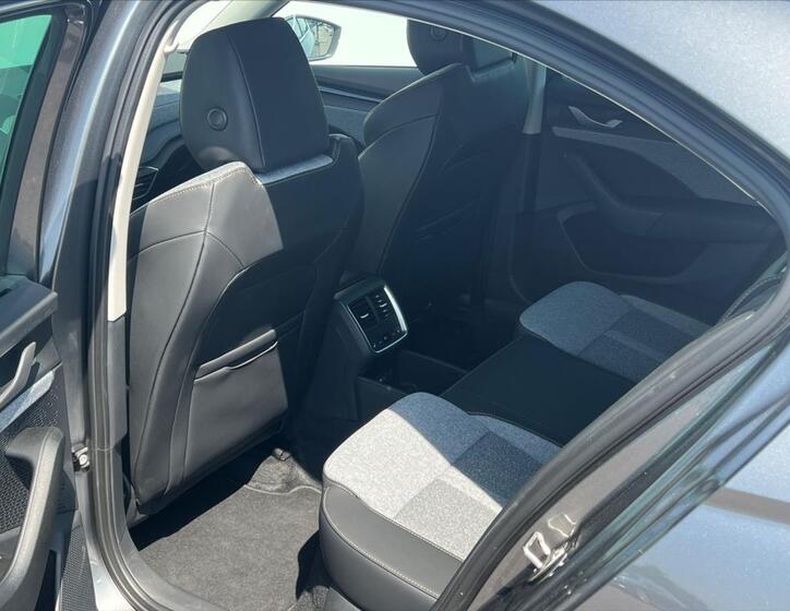 Škoda Octavia 15