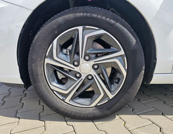 Hyundai i30 21