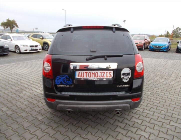 Chevrolet Captiva 10