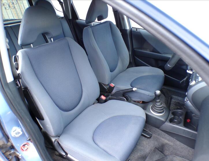 Honda Jazz 16