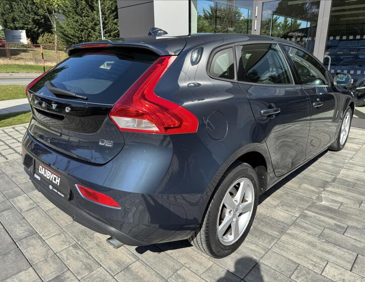 Volvo V40 5