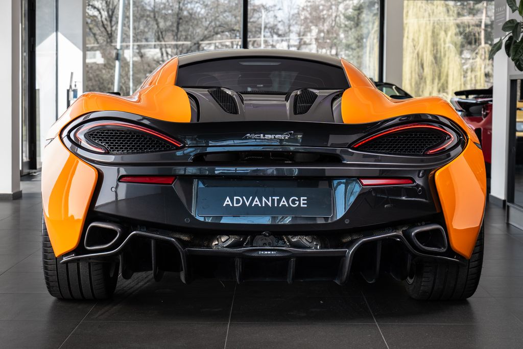 McLaren 570S