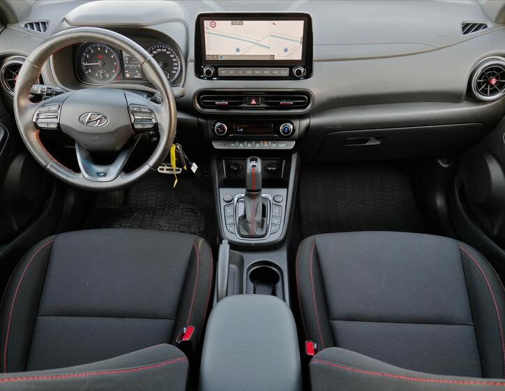 Hyundai Kona 21