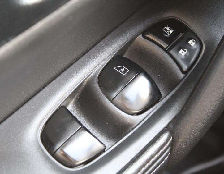 Nissan X-Trail 24