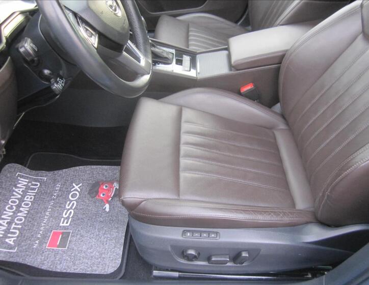 Škoda Superb 13