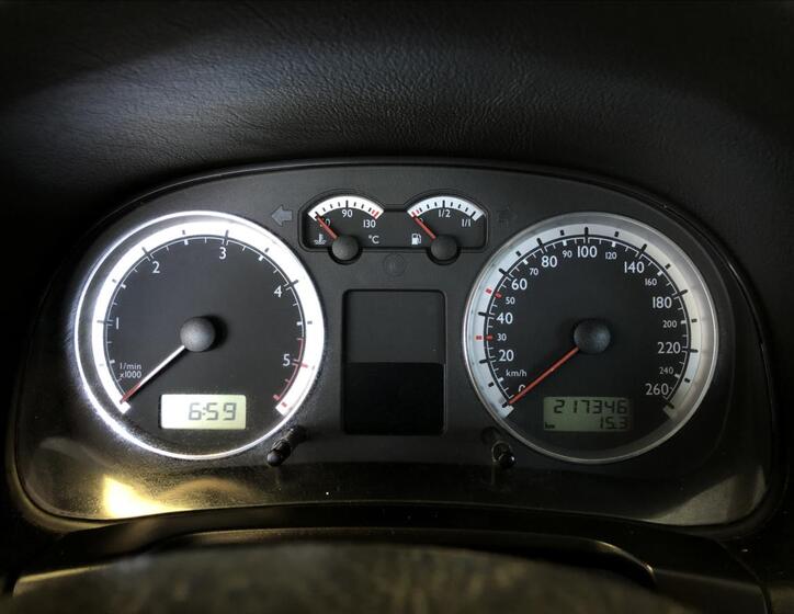 Volkswagen Golf 19
