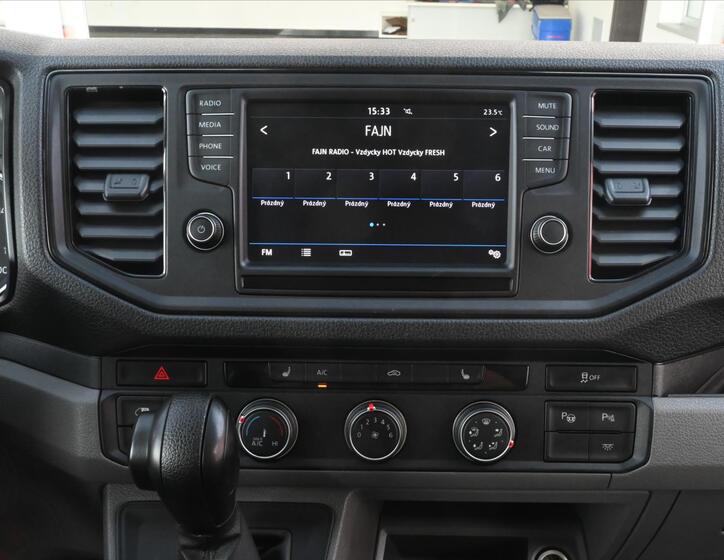 Volkswagen Crafter 12
