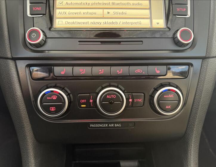 Volkswagen Golf 21