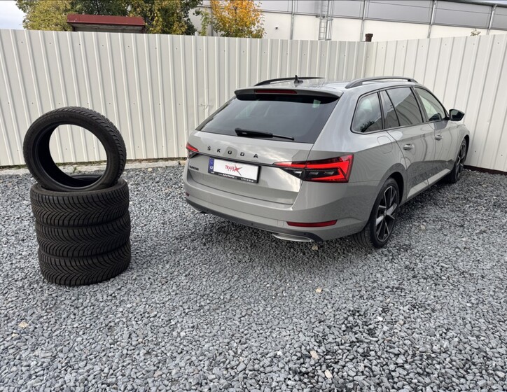 Škoda Superb 47