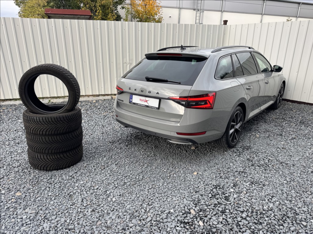 Škoda Superb