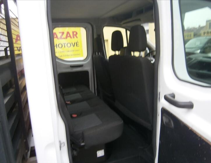 Ford Transit 13