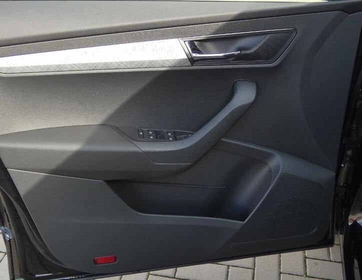 Škoda Karoq 8