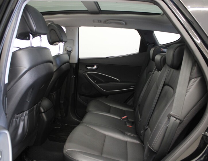 Hyundai Santa Fe 7