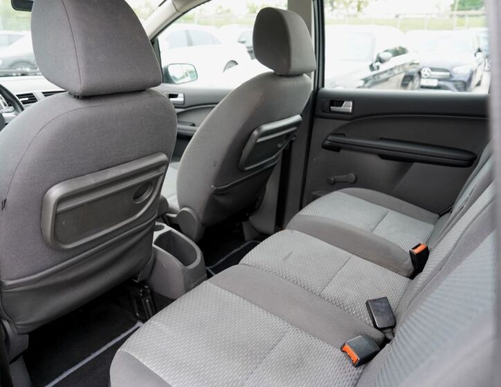 Ford C-MAX 29
