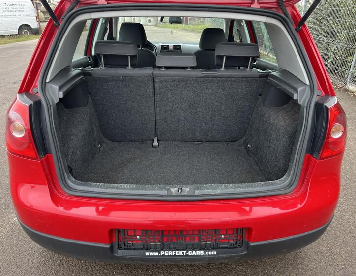Volkswagen Golf 28