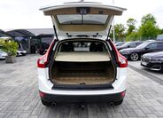 Volvo XC60 11