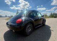 Volkswagen New Beetle 5