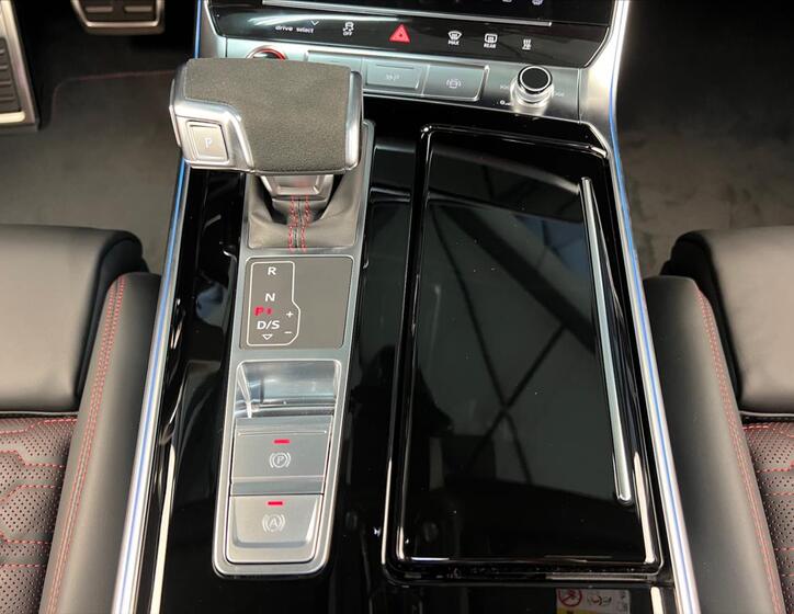 Audi RS 6 26