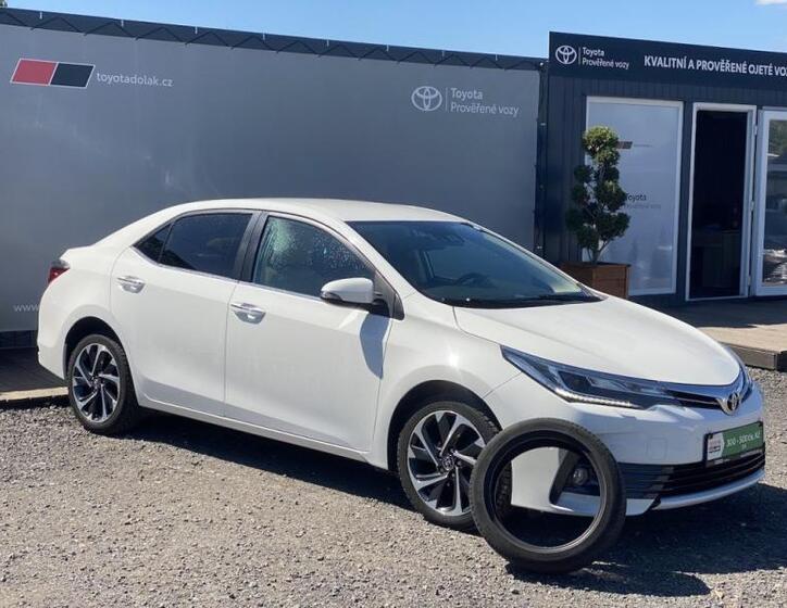 Toyota Corolla 1