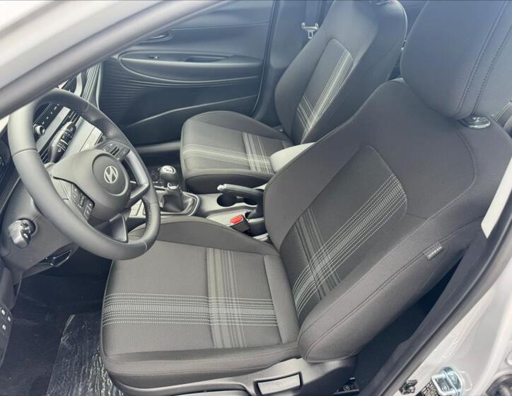 Hyundai i20 5