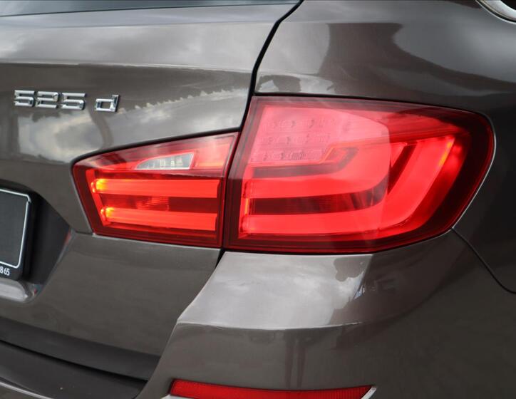 BMW Řada 5 34