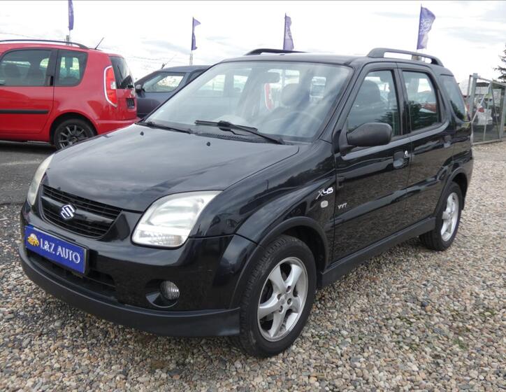Suzuki Ignis 1
