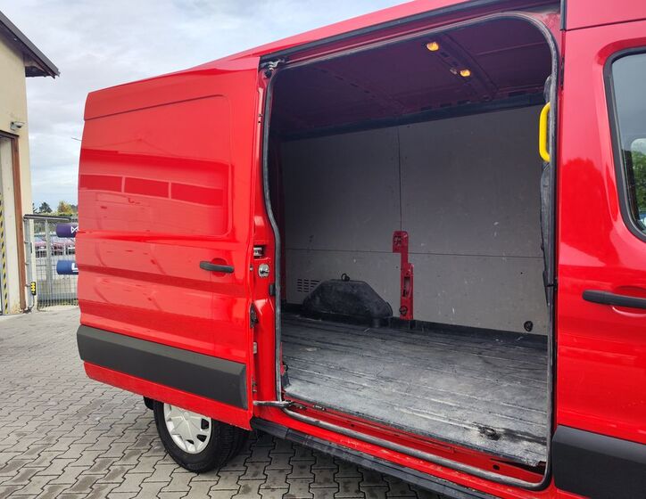 Ford Transit 10