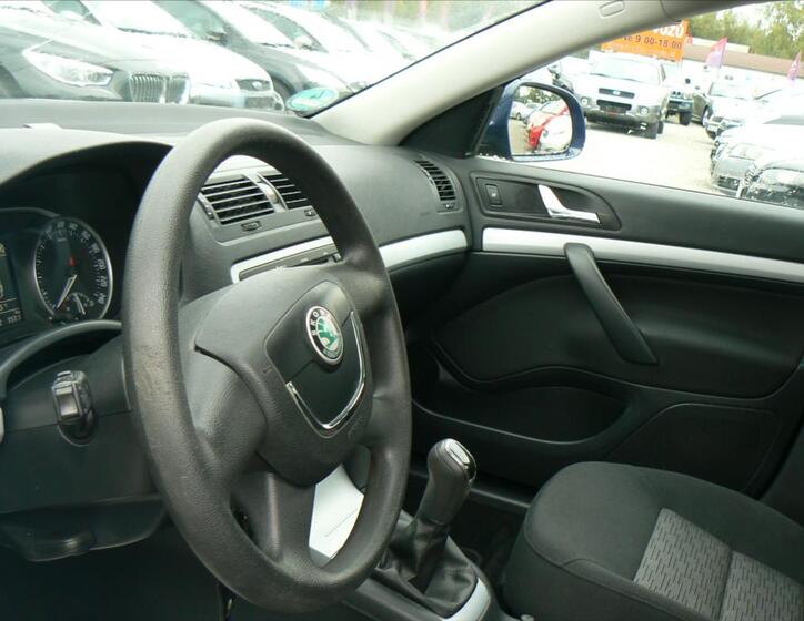 Škoda Octavia 18