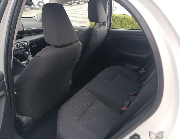 Toyota Yaris 11