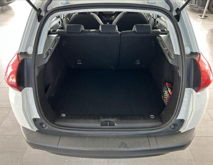 Peugeot 2008 22